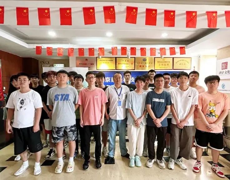 近期結(jié)班留影 | 百尺竿頭，更進(jìn)一步，加